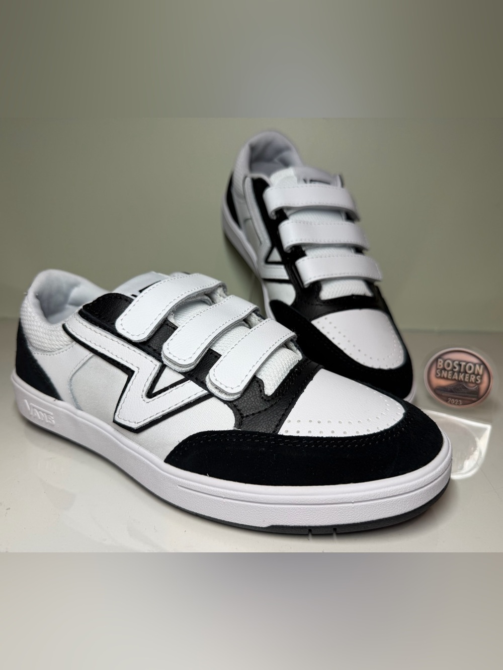 Vans - Size W8/ M6.5 - Lowland CC V Leather Sneakers - New with box